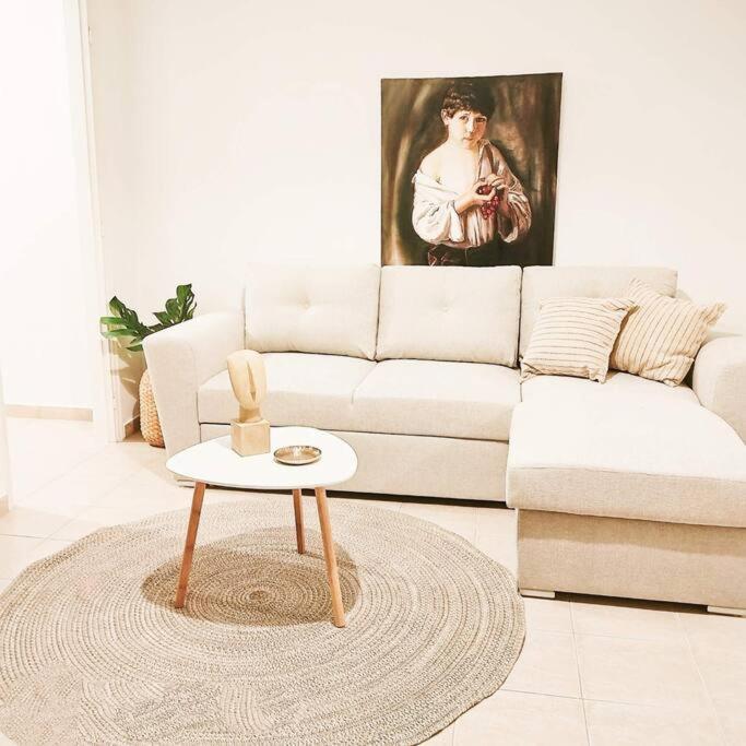 Apartamento New Modern Flat Pyrgos Centre Olympia Exterior foto